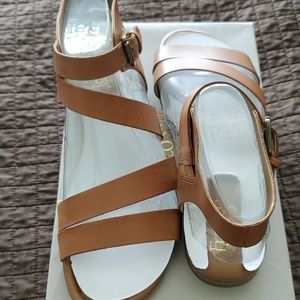 Franco Sarto Genji Tan Le Sandals NEW